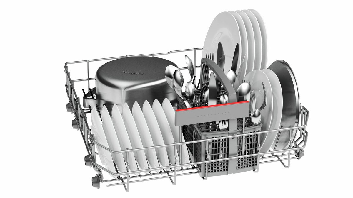 Panier inférieur chargé du Bosch SMS46JI00T