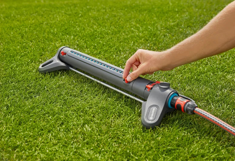Pieds extra-larges de l'arroseur oscillant Gardena AquaZoom L