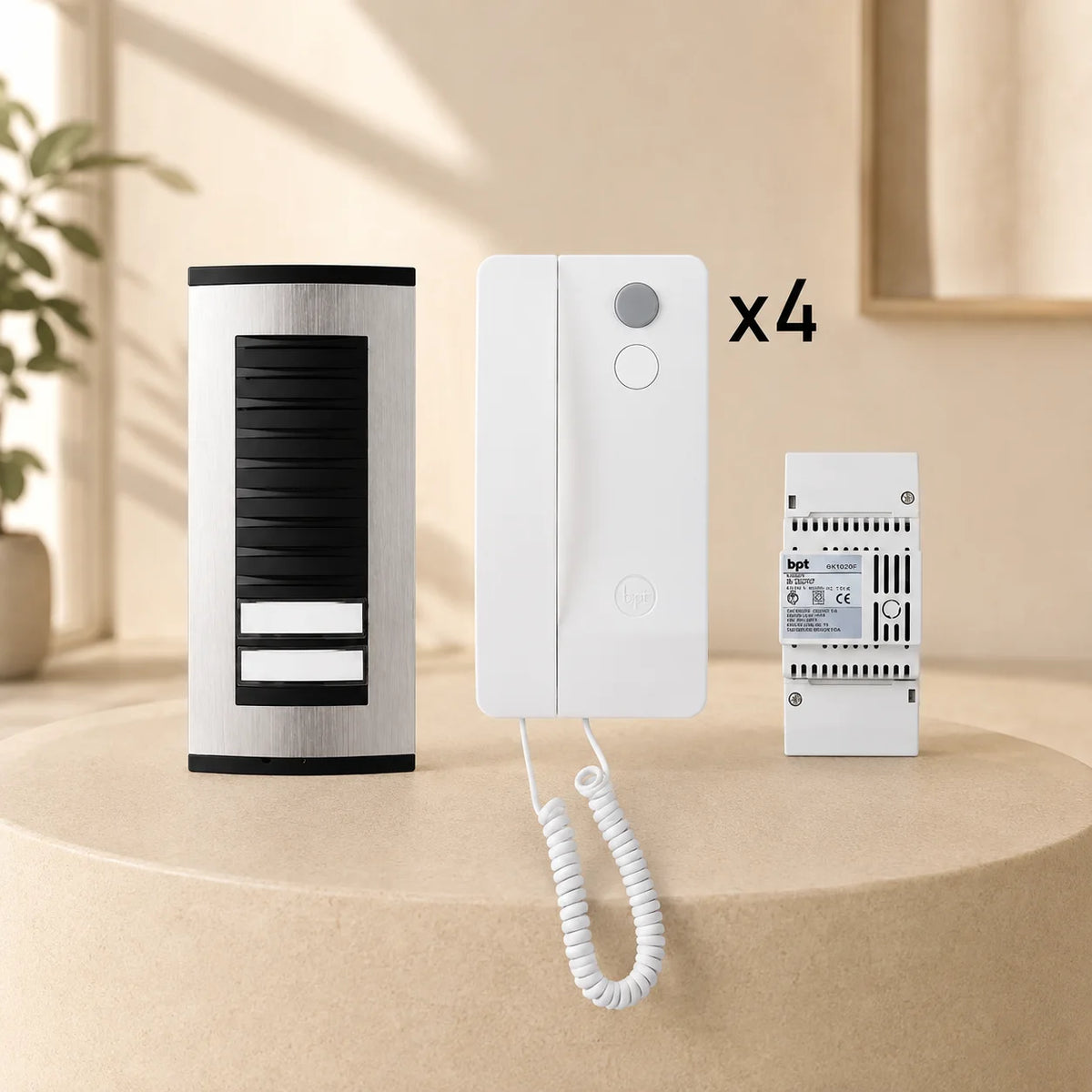 InterPhone P4 REF:8K40CA-013