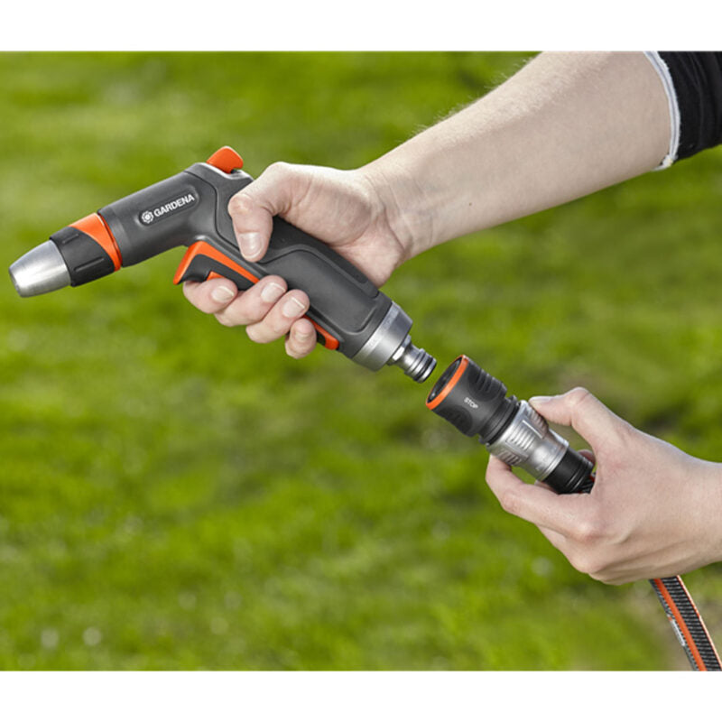 Détail de la gâchette du pistolet de nettoyage Premium Gardena
