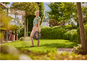 Détail du tressage textile du tuyau Liano Life 30 m Gardena