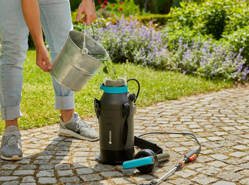 Pulvérisateur à pression sur batterie EasyPump 5 L Gardena — vue 8