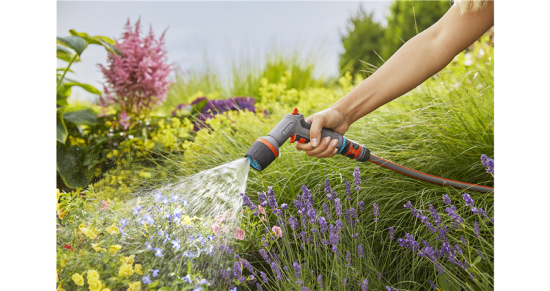 Réglage du débit sur le pistolet Comfort ecoPulse Gardena