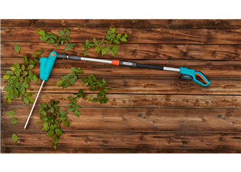 Taille-haies sur perche sans fil THS42/18V P4A avec batterie Gardena — vue 6