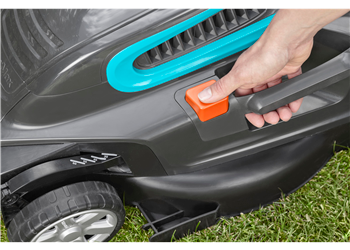Pack tondeuse électrique PowerMax 1800/42 + échenilloir à lame franche combisystem Gardena — vue 6