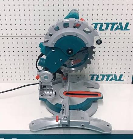 Scie à onglet TOTAL TS42142107 1400 W lame 210 mm