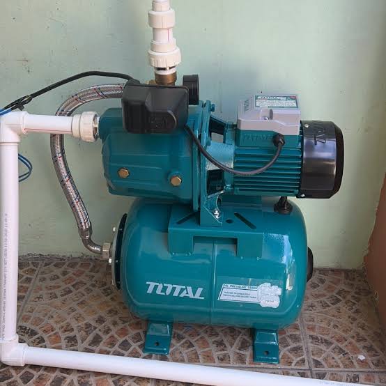Pompe à jet auto-amorçante automatique 1,5 CV T TOTAL TWP411006