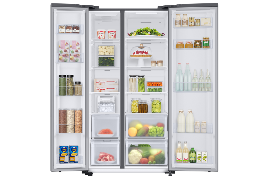 Samsung RS66A8100S9 intérieur avec aliments