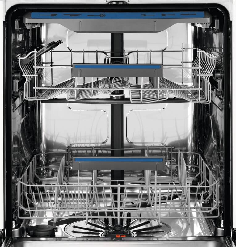 Intérieur du lave-vaisselle ASF9500LOX, paniers supérieur et inférieur