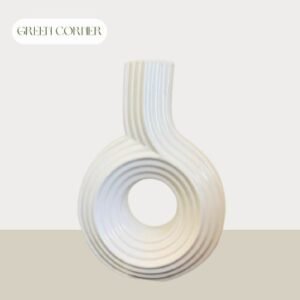 Vase décoratif blanc